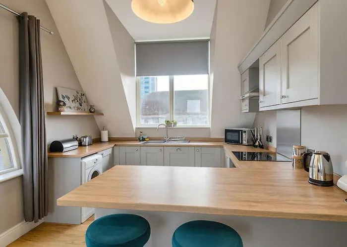 דירה The Artists Penthouse In *