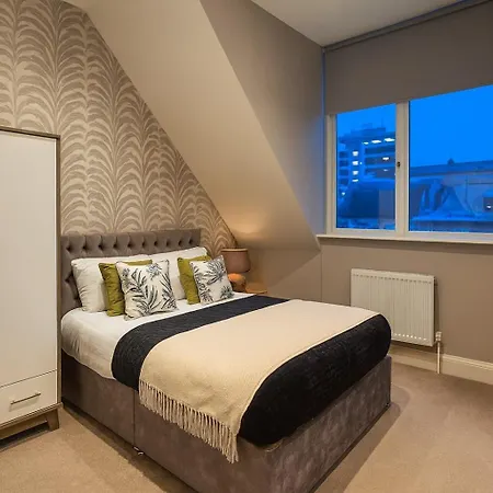 The Artists Penthouse In Harrogate